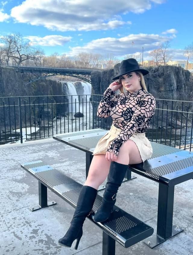 Cash only cash+1 8049751652🌼🌸🌺🪷🌹🌛💐🌼🪷🪸🪷🌹🌸l accept cash l don’t have a payment application only cash delicious wet**💦💧💦💦💧💦💧💧💦💦💦 - Image 2